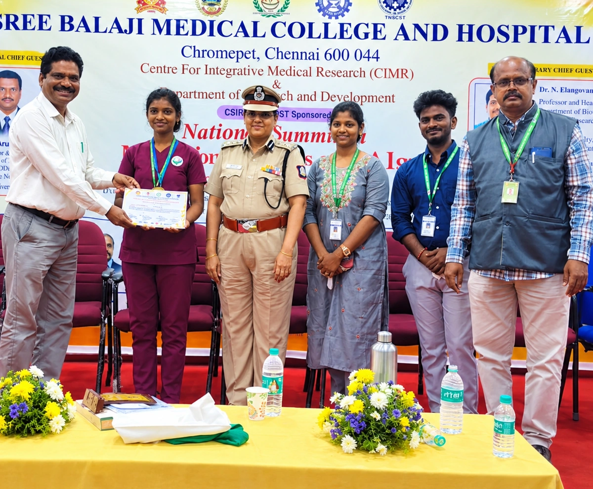 Pharmacy Student Secures Third Prize in National Poster Presentation